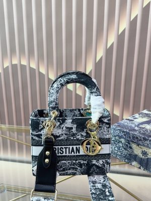 ReplicaDesignerBags 10YA1725