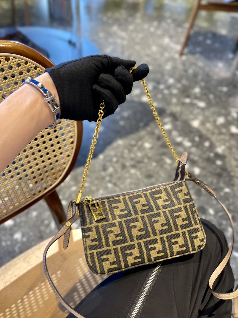 ReplicaDesignerBags 09YA6311