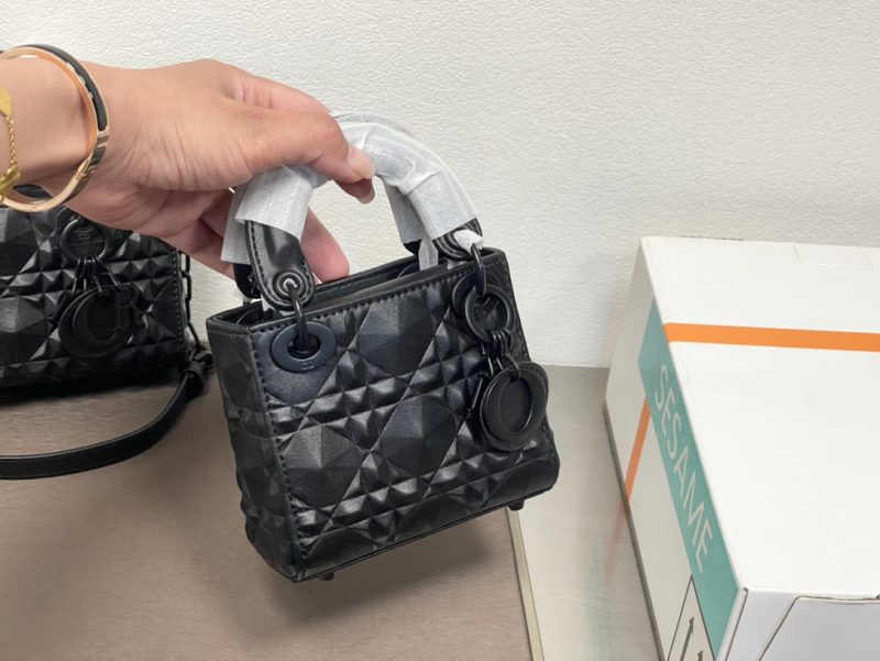 ReplicaDesignerBags 10YA1750