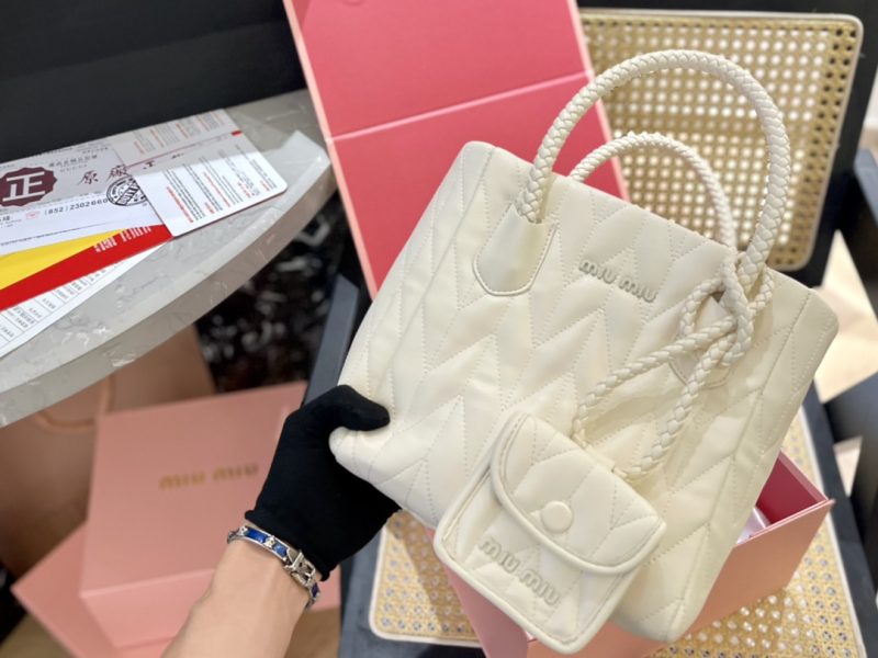 ReplicaDesignerBags 06YA15978