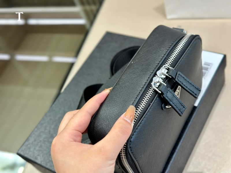 ReplicaDesignerBags 05YA17717 Prada Bag