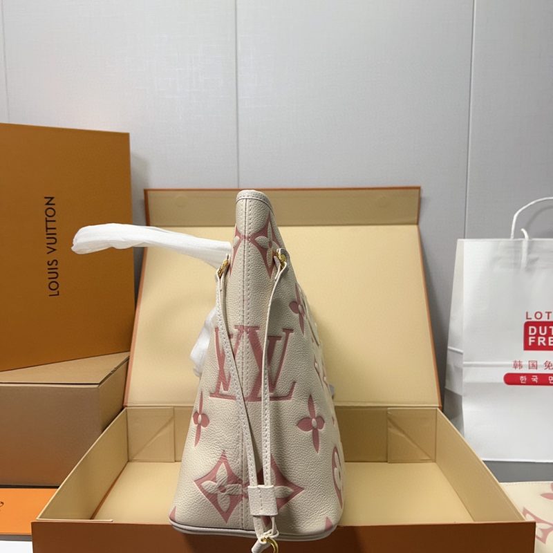 ReplicaDesignerBags 07YA10015