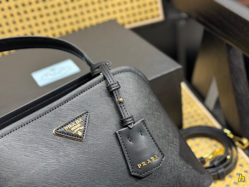 ReplicaDesignerBags 05YA17724 Prada Bag