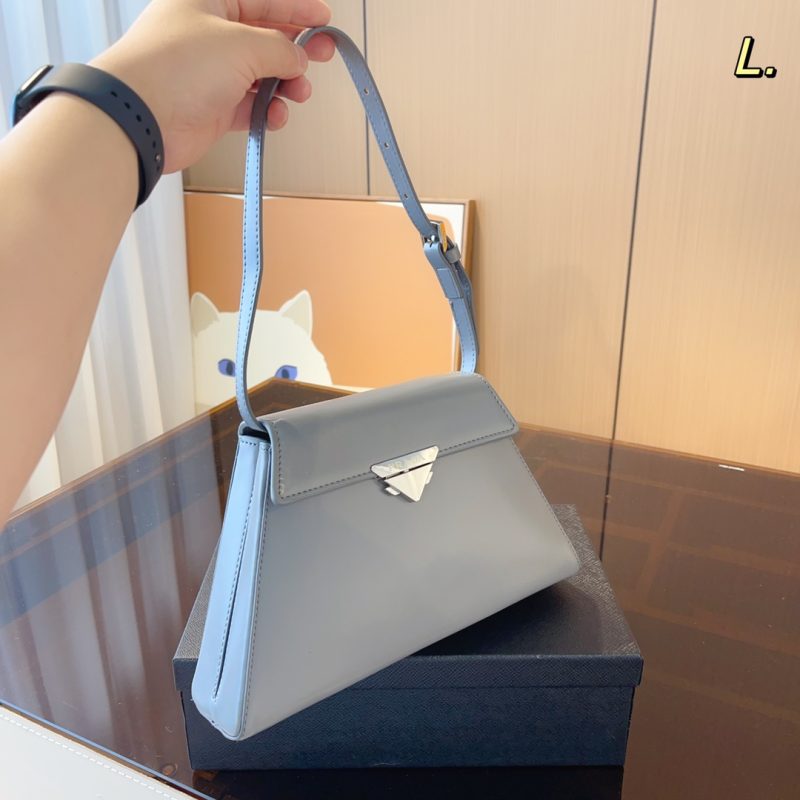 ReplicaDesignerBags 05YA17734 Prada Bag