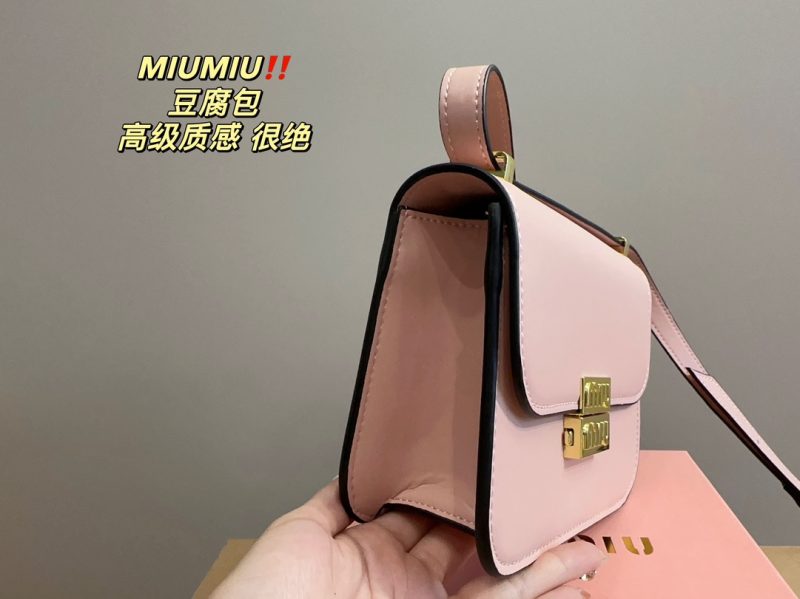 ReplicaDesignerBags 06YA15593