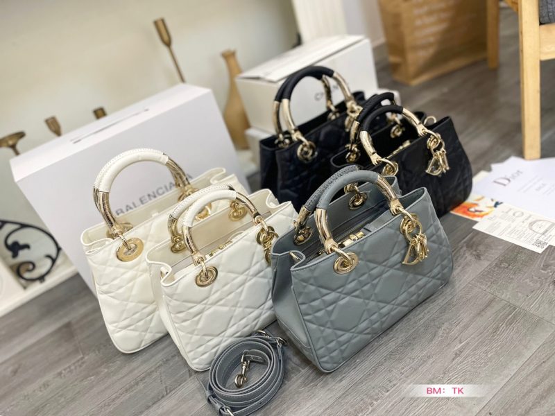 ReplicaDesignerBags 10YA1900