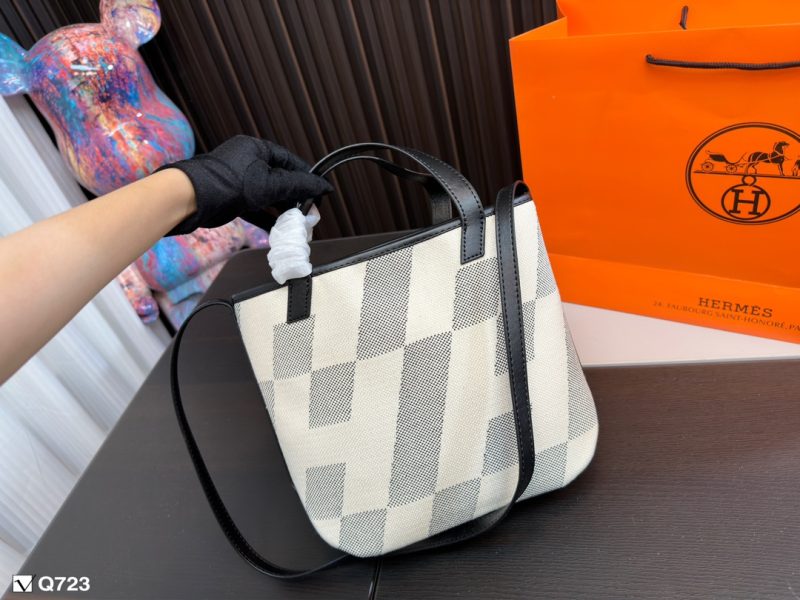 ReplicaDesignerBags 04YA211