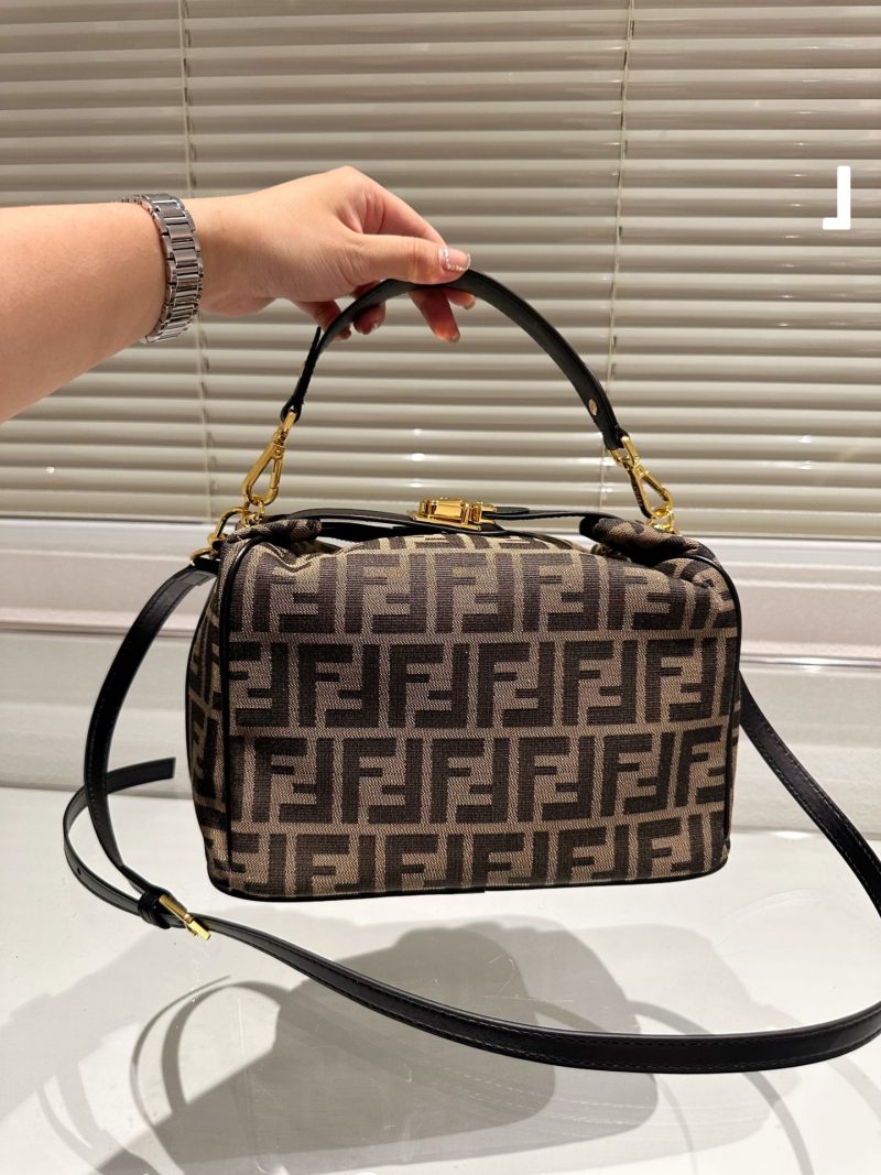 ReplicaDesignerBags 09YA4952