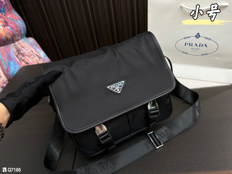 ReplicaDesignerBags 05YA17806
