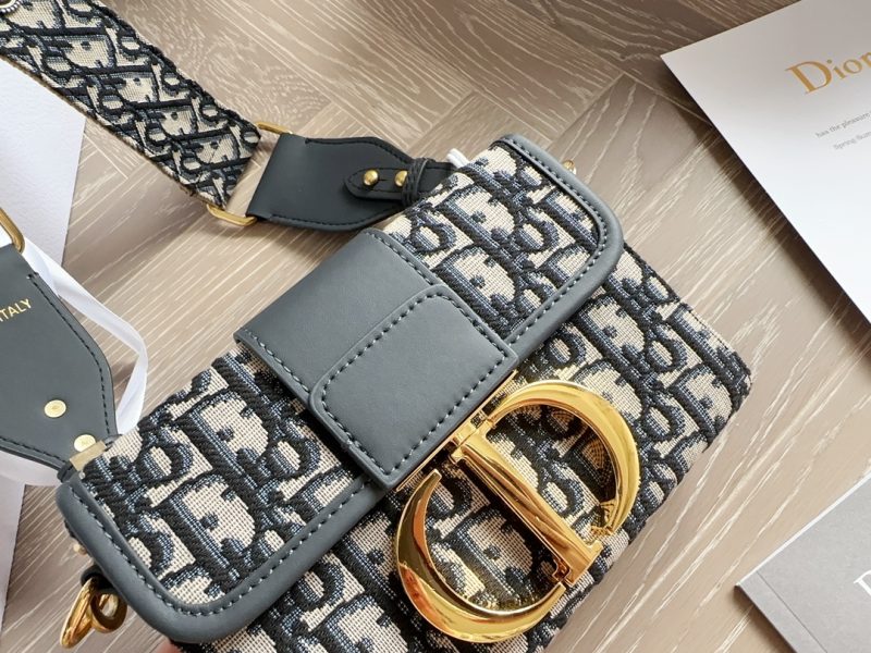 ReplicaDesignerBags 10YA1971