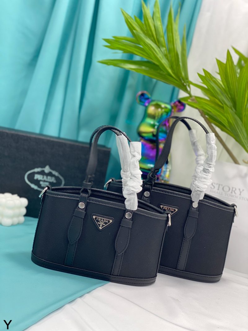 ReplicaDesignerBags 05YA17820