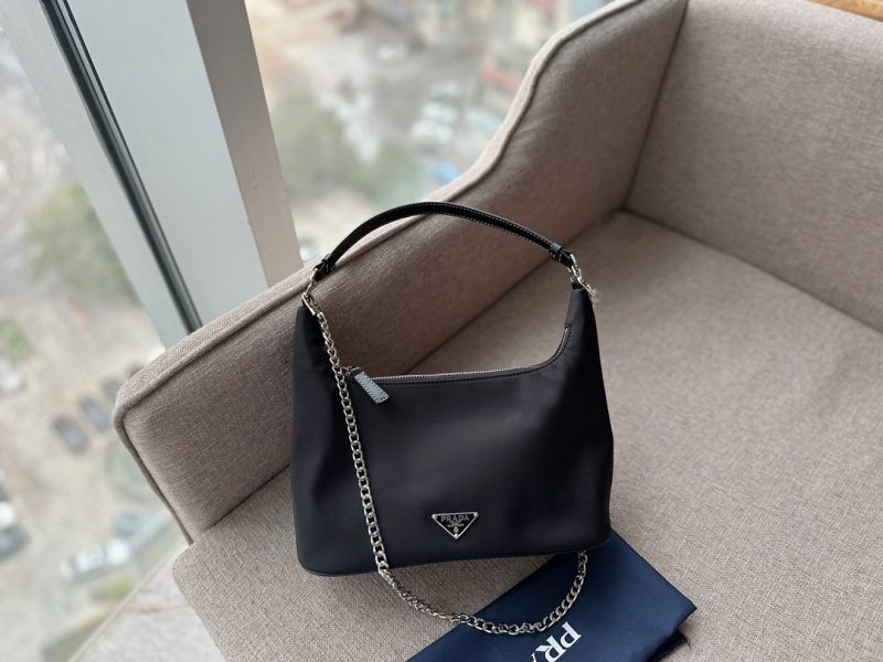 ReplicaDesignerBags 05YA17821