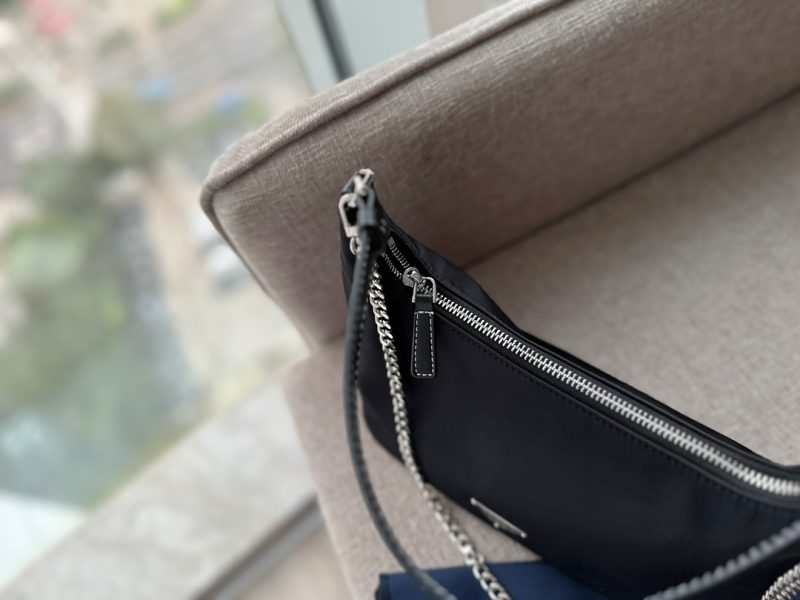 ReplicaDesignerBags 05YA17821