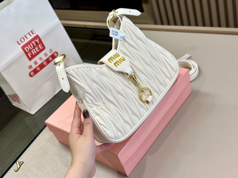 ReplicaDesignerBags 06YA15991