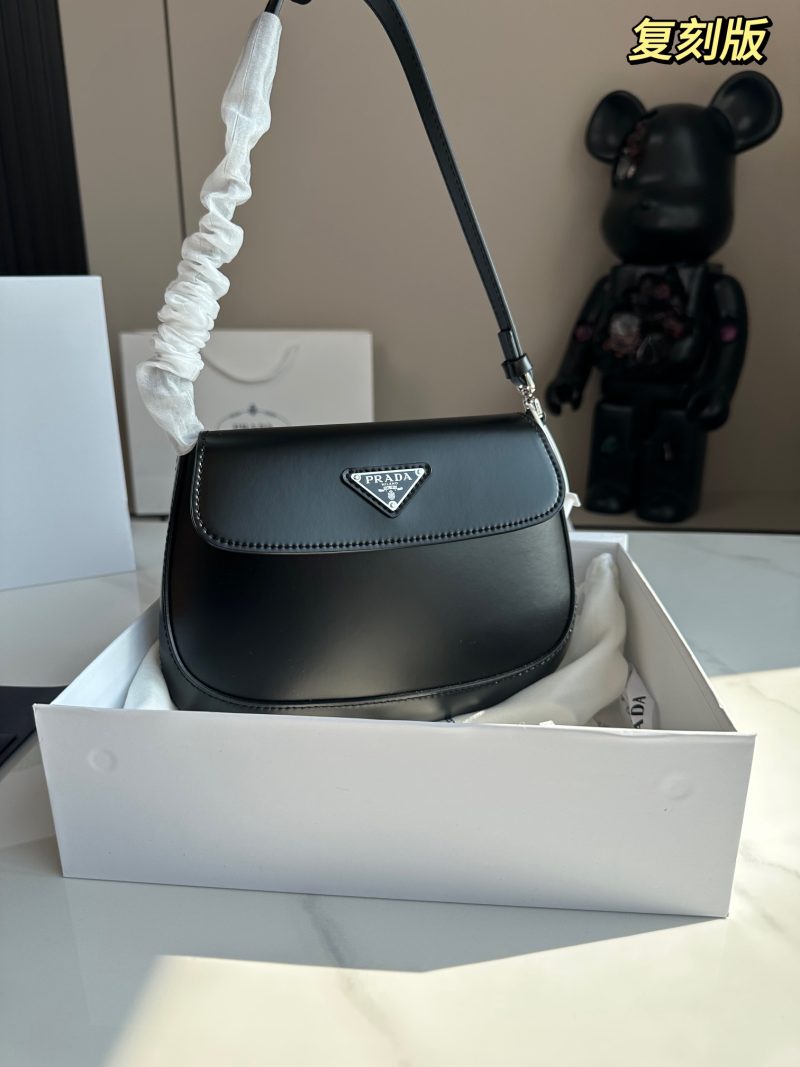 ReplicaDesignerBags 05YA17841