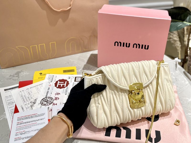 ReplicaDesignerBags 06YA15998