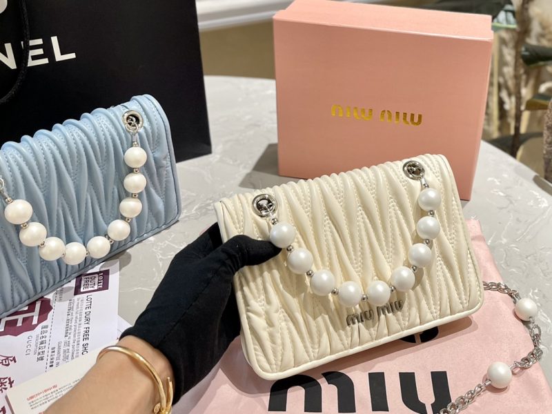 ReplicaDesignerBags 06YA16000
