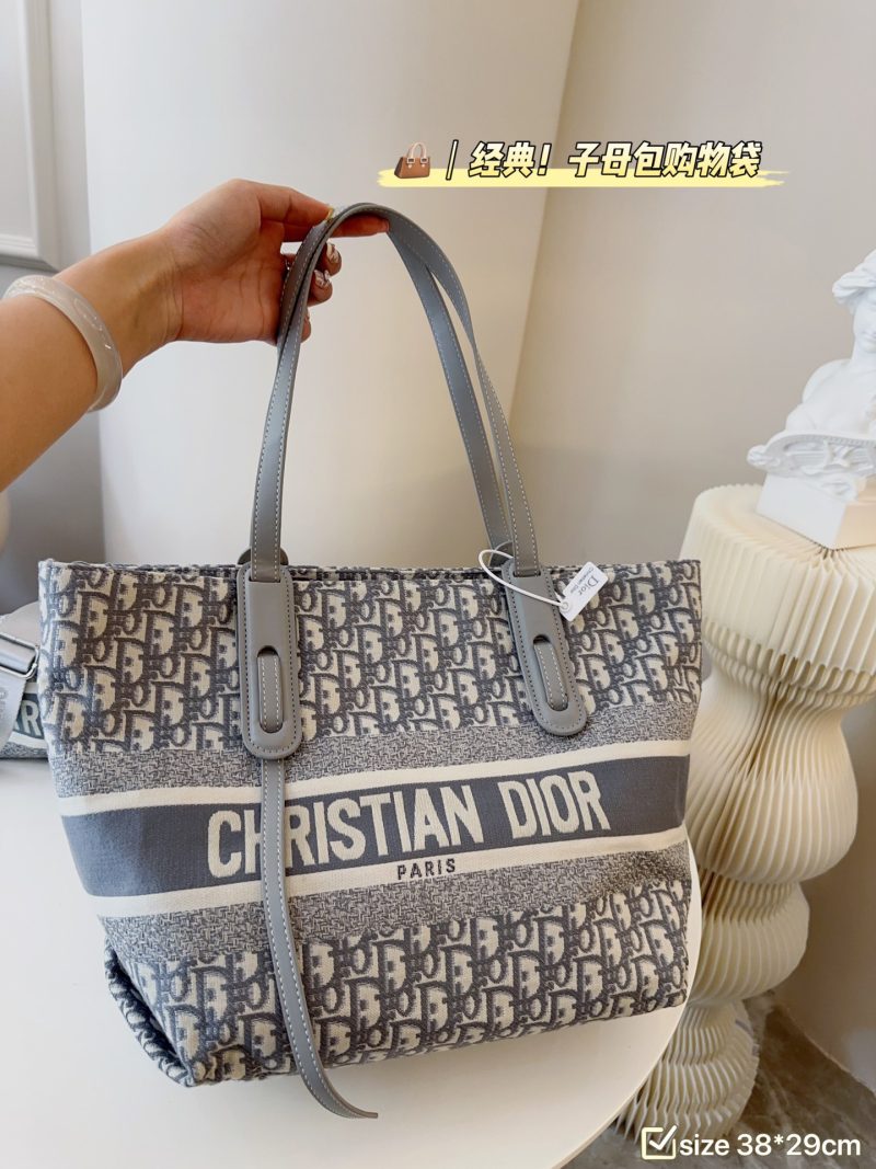 ReplicaDesignerBags 10YA2035