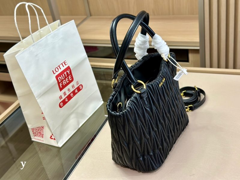 ReplicaDesignerBags 06YA16012