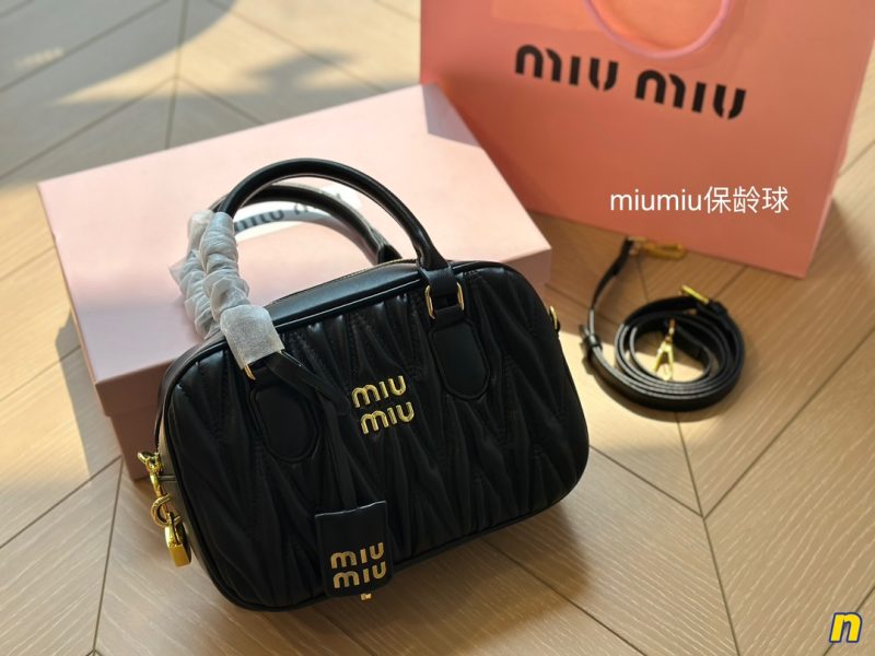 ReplicaDesignerBags 06YA16024