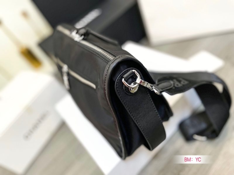 ReplicaDesignerBags 05YA17878