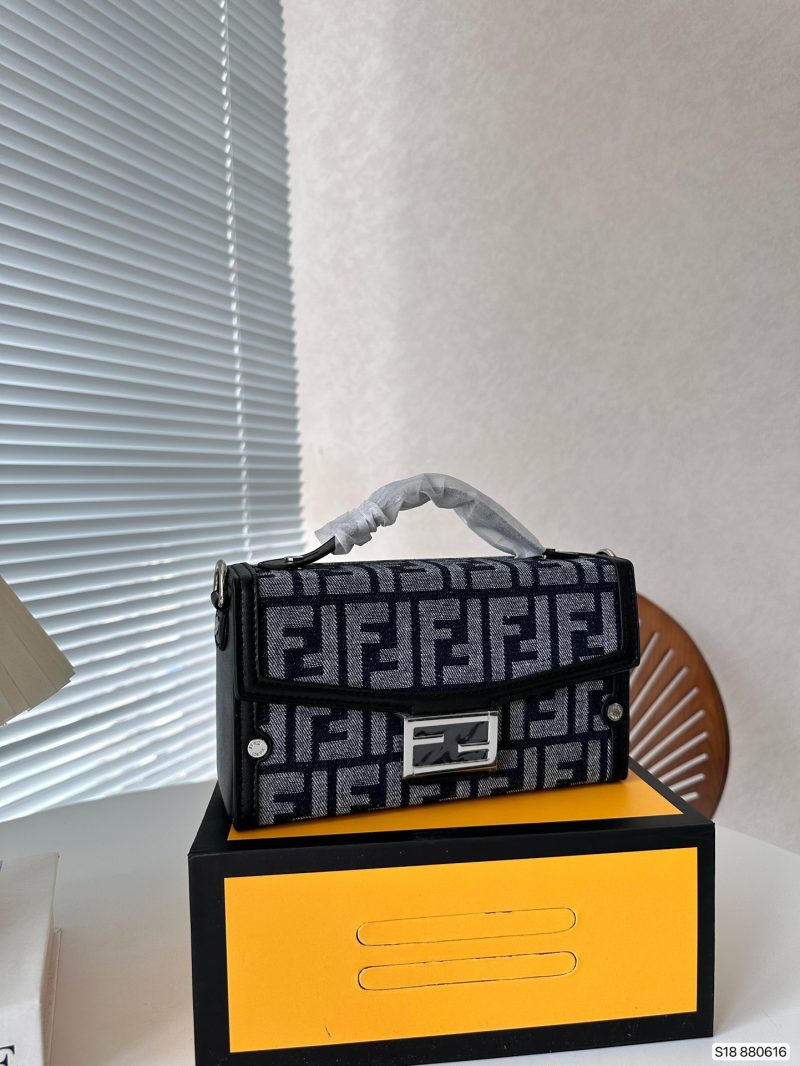 ReplicaDesignerBags 09YA6556