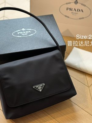 ReplicaDesignerBags 05YA17890