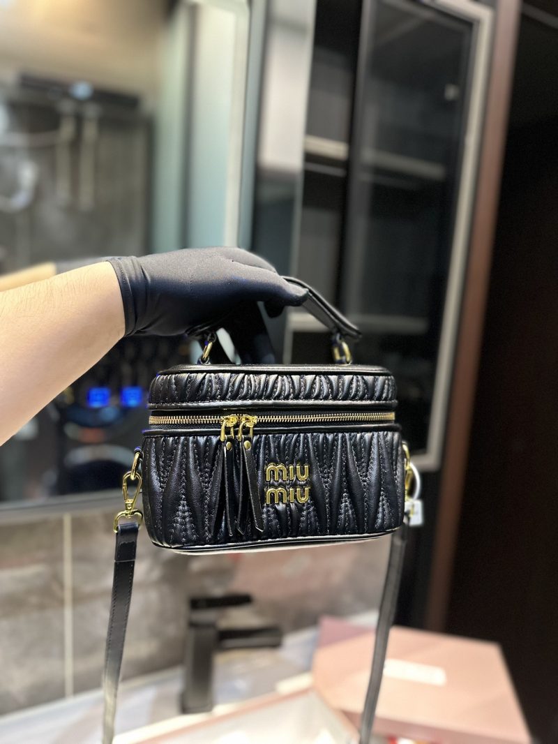 ReplicaDesignerBags 06YA16035