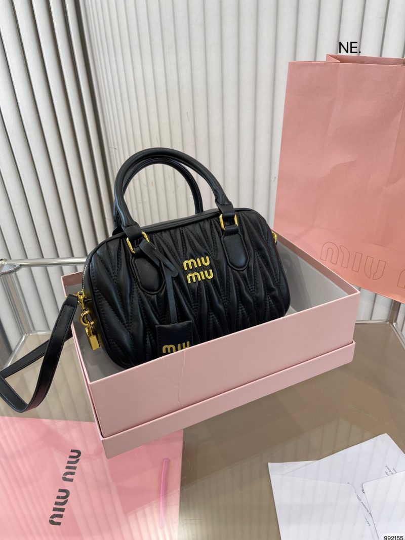 ReplicaDesignerBags 06YA16037