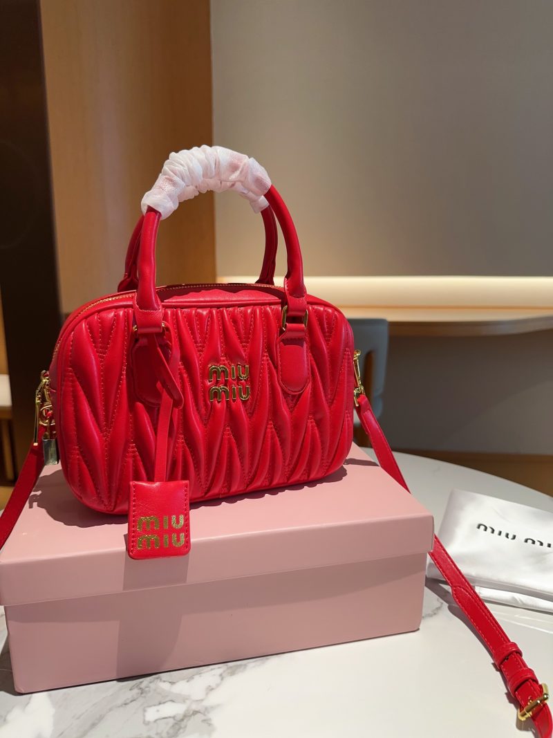 ReplicaDesignerBags 06YA16039