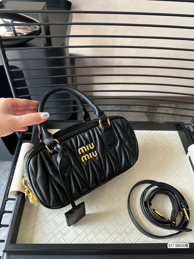ReplicaDesignerBags 06YA15630