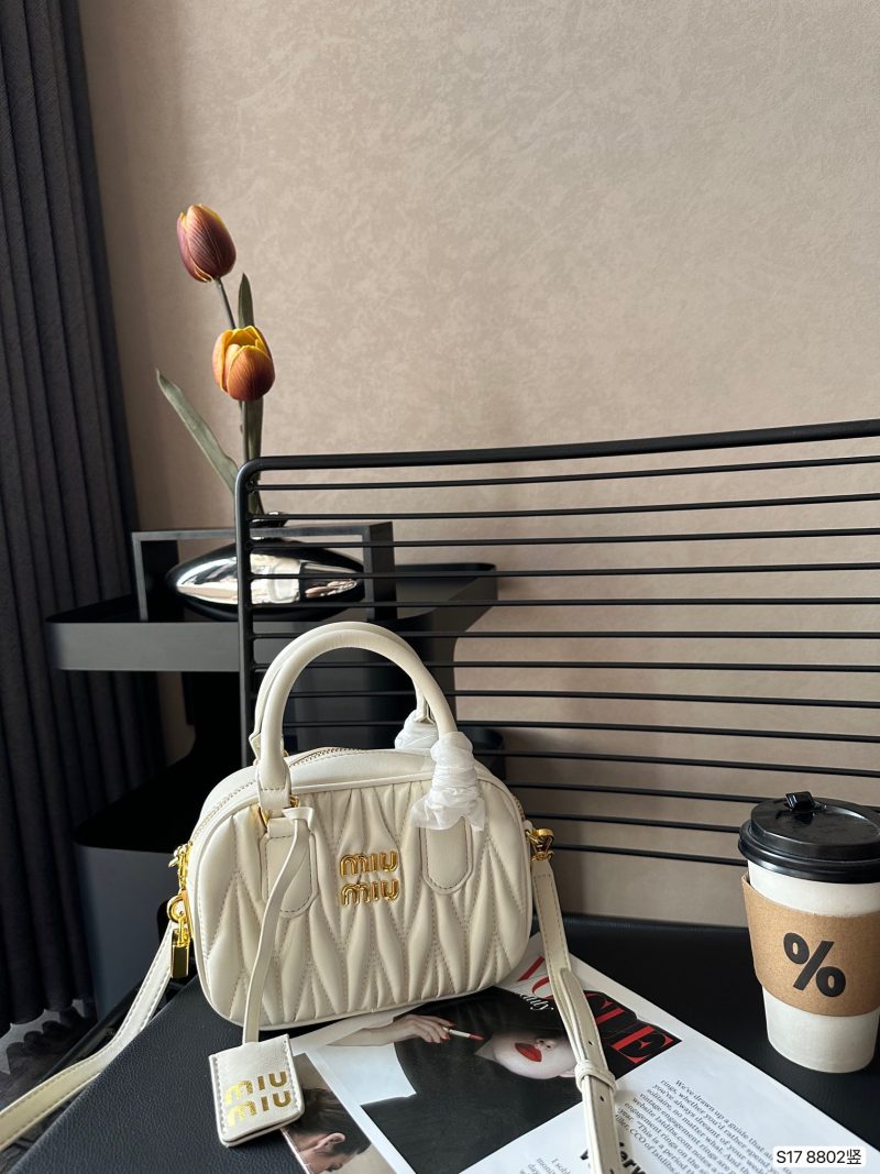 ReplicaDesignerBags 06YA16047