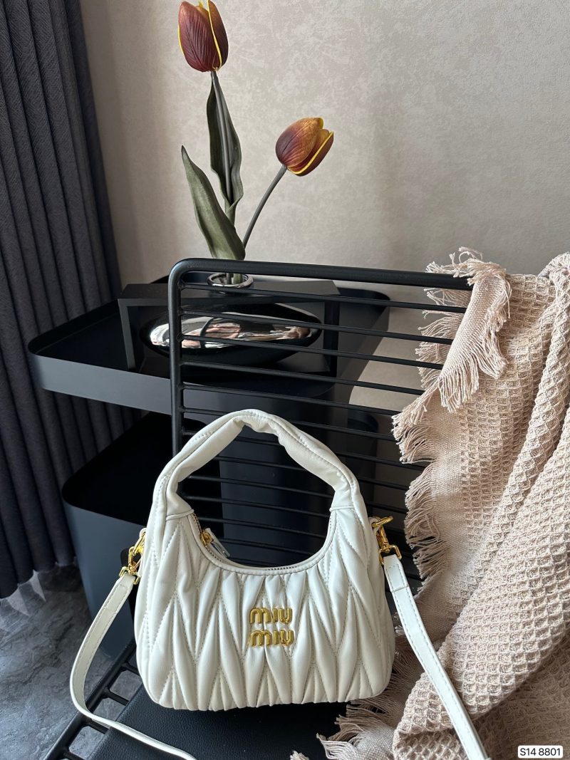 ReplicaDesignerBags 06YA16048