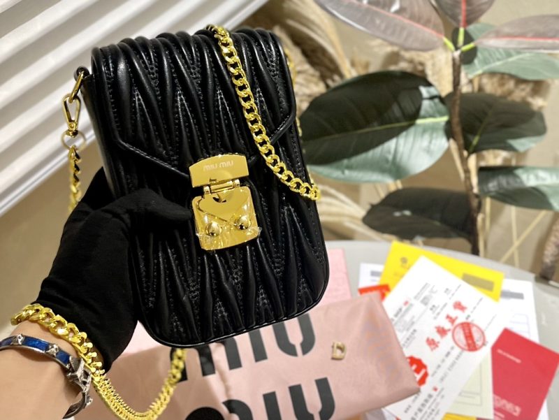 ReplicaDesignerBags 06YA15637