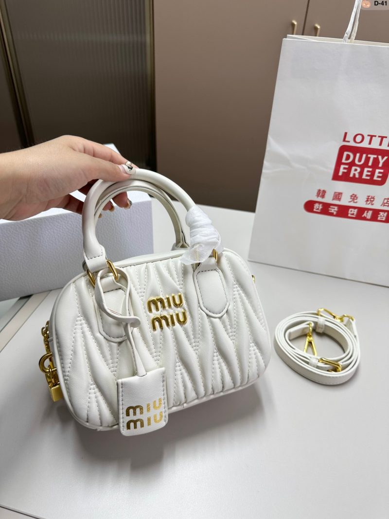 ReplicaDesignerBags 06YA16069