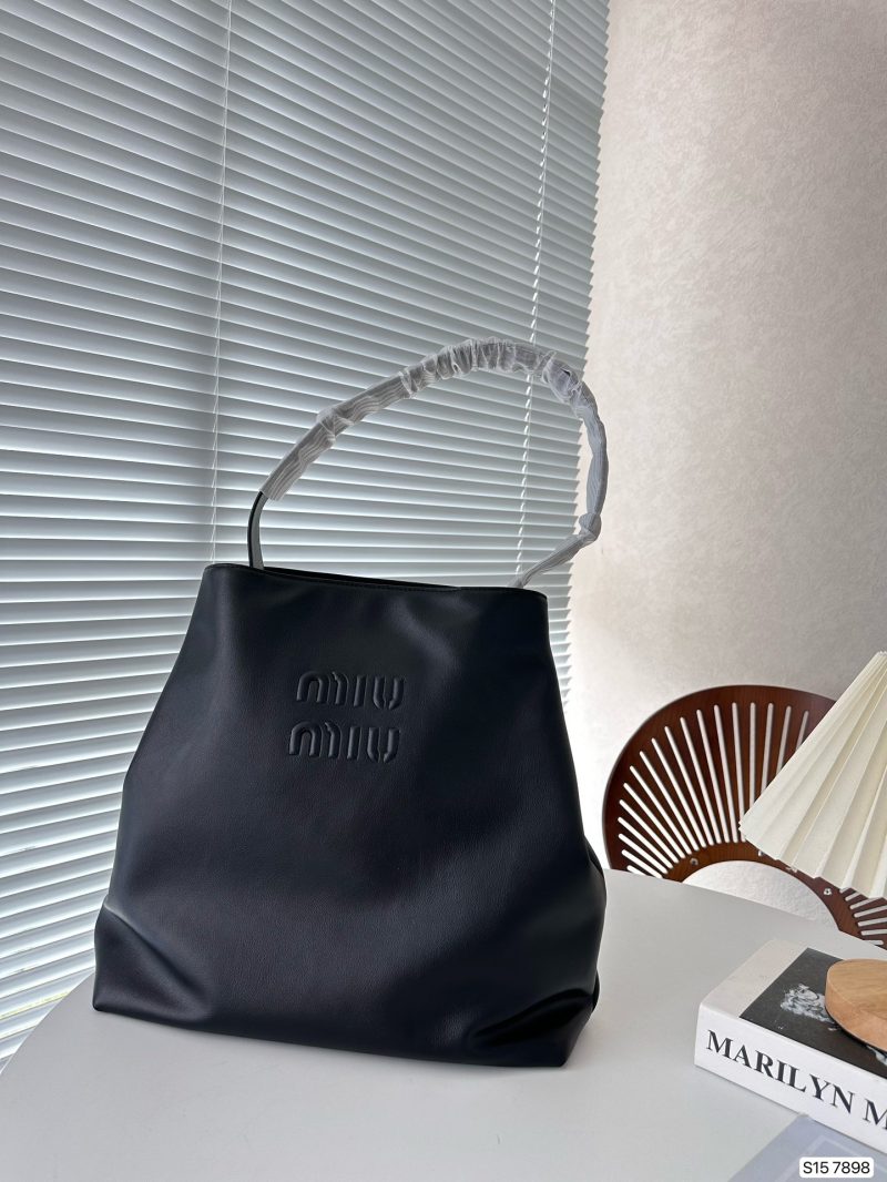 ReplicaDesignerBags 06YA15643