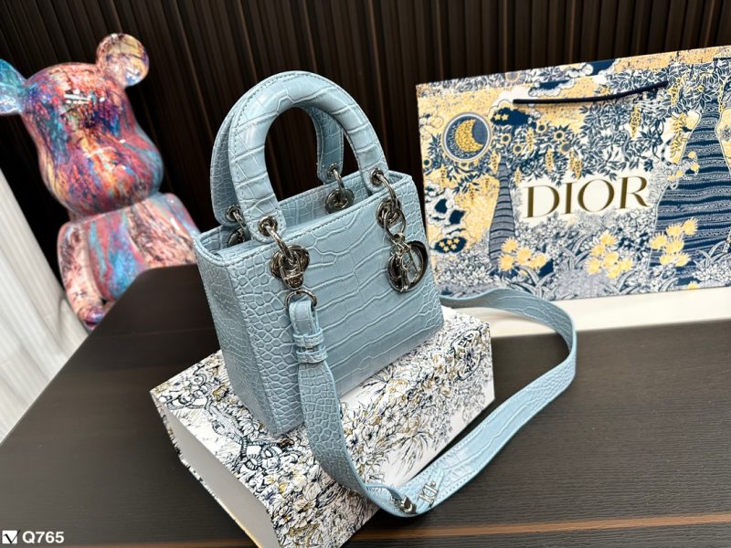ReplicaDesignerBags 10YA2250