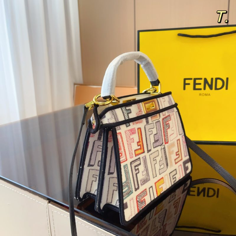 ReplicaDesignerBags 09YA6670