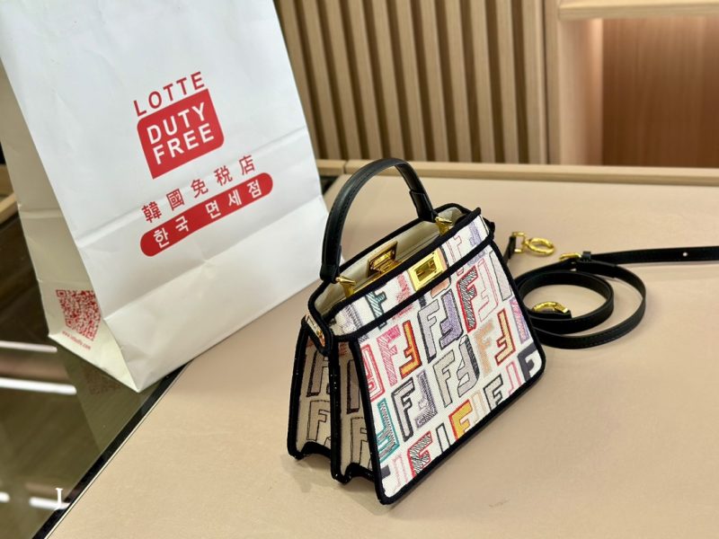 ReplicaDesignerBags 09YA6696