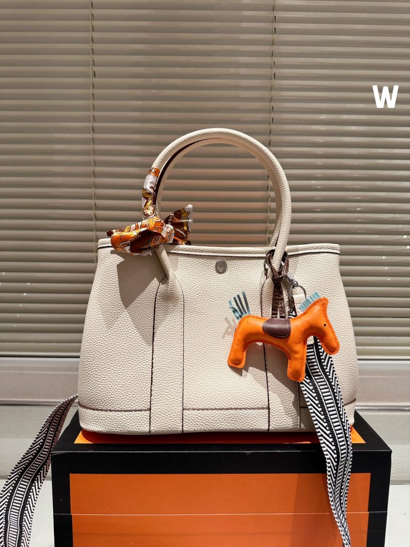 ReplicaDesignerBags 04YA572
