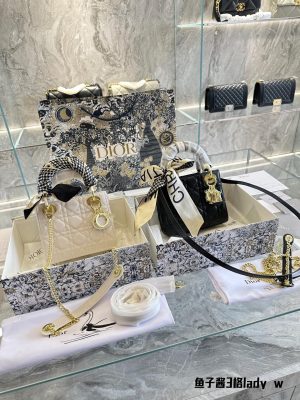 ReplicaDesignerBags 10YA2300