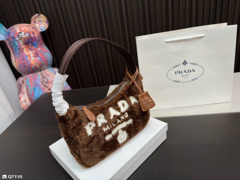 ReplicaDesignerBags 05YA17950