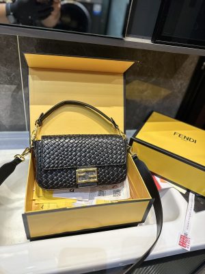 ReplicaDesignerBags 09YA7640