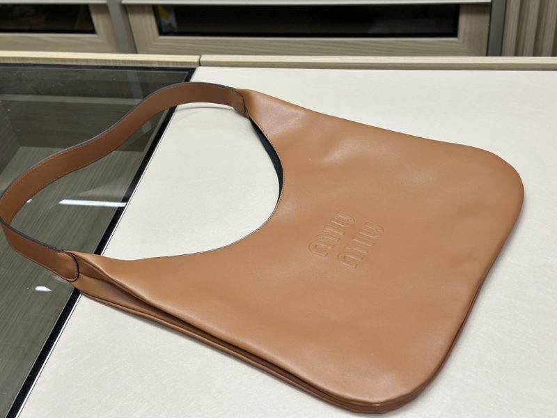 ReplicaDesignerBags 06YA15885