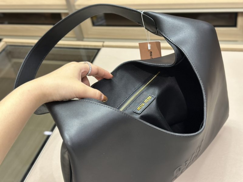 ReplicaDesignerBags 06YA15885