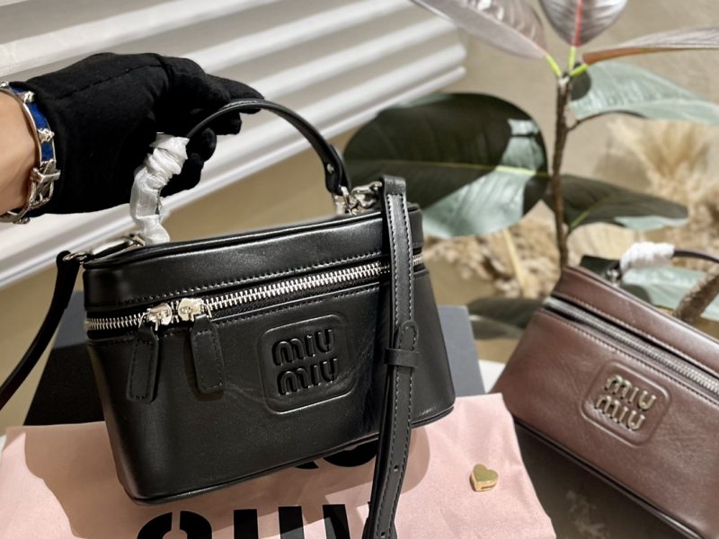 ReplicaDesignerBags 06YA16124
