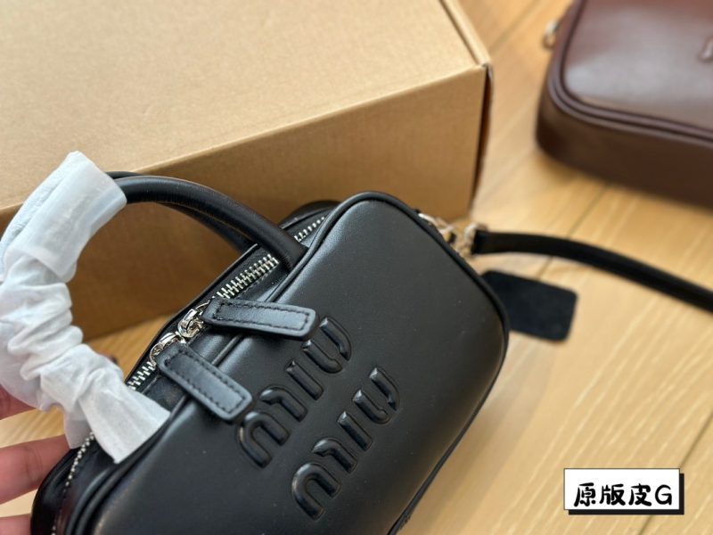 ReplicaDesignerBags 06YA16427