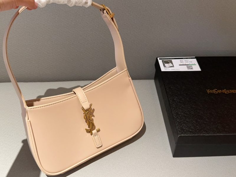 ReplicaDesignerBags 05YA661
