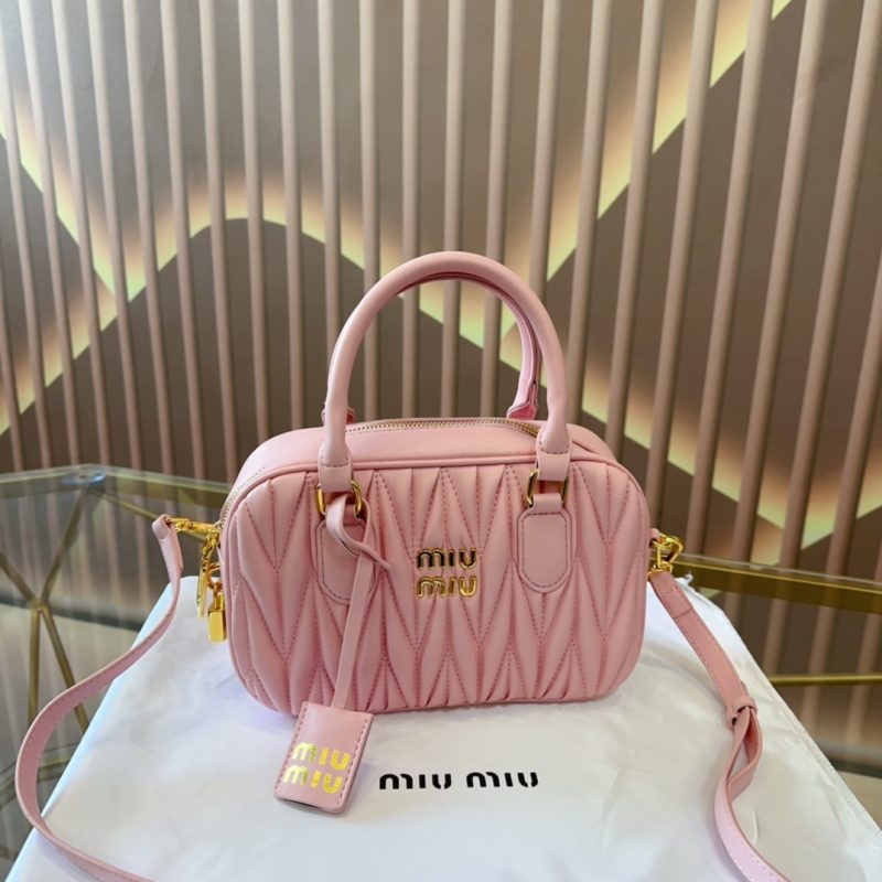 ReplicaDesignerBags 06YA16412