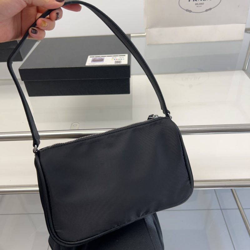 ReplicaDesignerBags 05YA18694